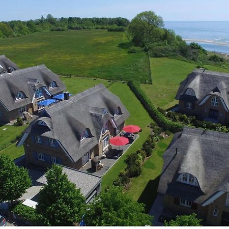 Strandhaus Buskam Im Moenchgut Auf Ruegen Lobbe Exterior foto
